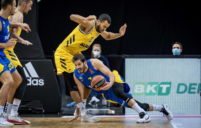 O.Casspi šią savaitę nerungtyniaus (Scanpix nuotr.)