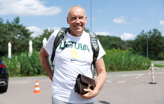 Tapus rinktinės vyr. treneriu R.Kurtinaitis pakeitė toną (BNS nuotr.)