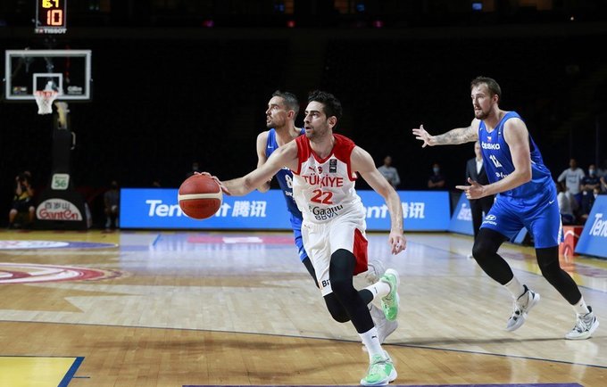 F.Korkmazas vedė turkus į pergalę (FIBA nuotr.)