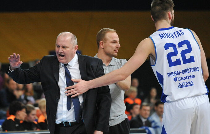 V.Šeškus pyko ant teisėjų (Josvydas Elinskas, Fotodiena.lt)