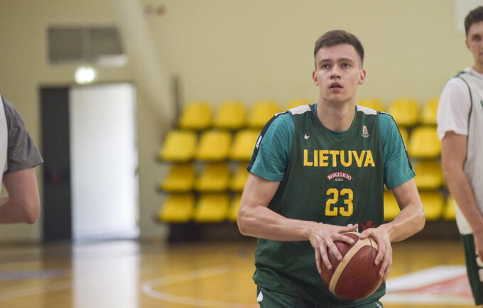 M.Blaževičius aptarinėjo komentarus (Fotodiena.lt)