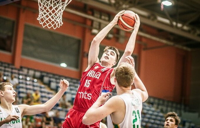 M.Pecarskis vėl keičia komandą (FIBA Europe nuotr.)