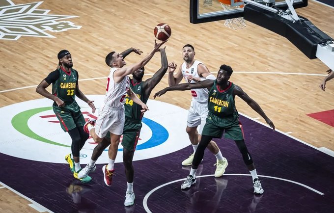 Juodkalnija pasiekė pirmą pergalę (FIBA nuotr.)