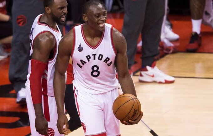 B.Biyombo sieks uždirbti daugiau (Scanpix nuotr.)