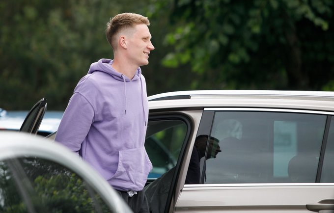 M.Grigonis atvyko į stovyklą (BNS nuotr.)