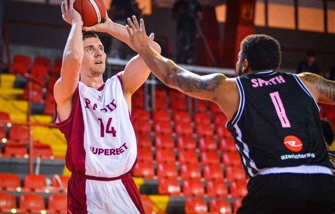 P.Petrilevičius lieka Rumunijoje (FIBA nuotr.)