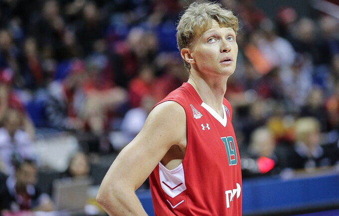 M.Kuzminskas tęs karjerą Krasnodare