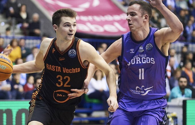 S.Vasturia turėtų papildyti „Žalgirį“ (FIBA Europe nuotr.)