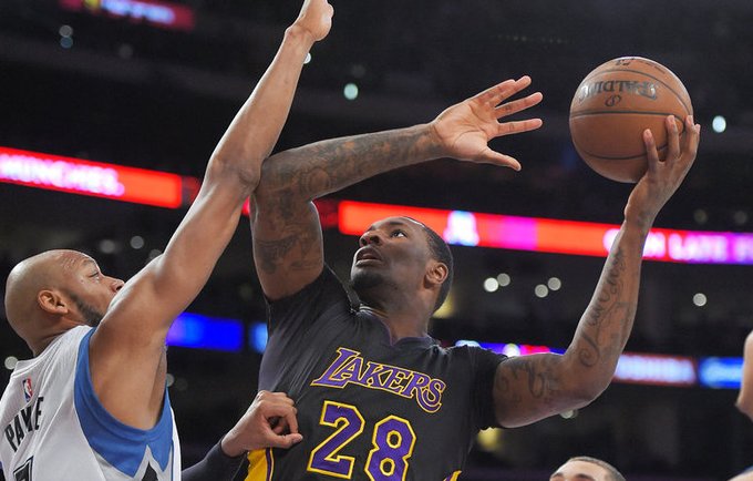 T.Blackas palieka „Lakers“ ekipą (Scanpix nuotr.)