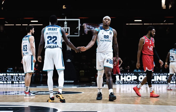 „Turk Telekom“ žengia tolyn (Euroleague.net)
