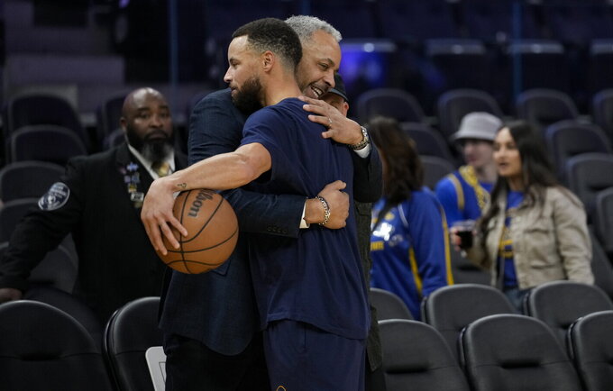 D.Curry bus pagerbtas Šarlotėje (Scanpix nuotr.)