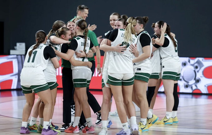 U16 merginos arti aukštesnio diviziono (FIBA nuotr.)