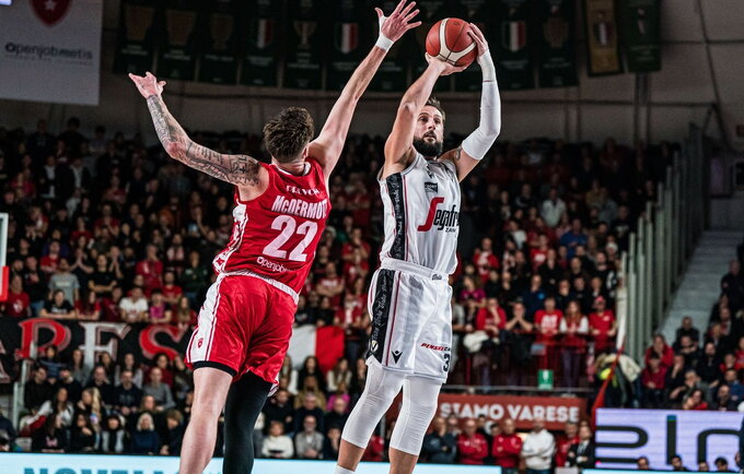 M.Belinelli surinko 20 taškų