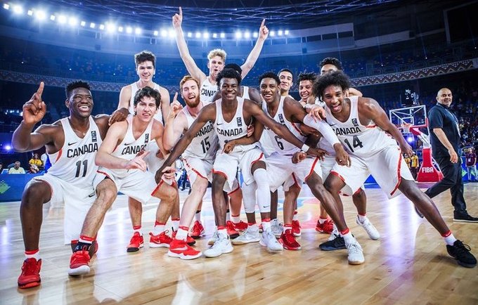 Kanados devyniolikmečiai tapo čempionais (FIBA Europe nuotr.)