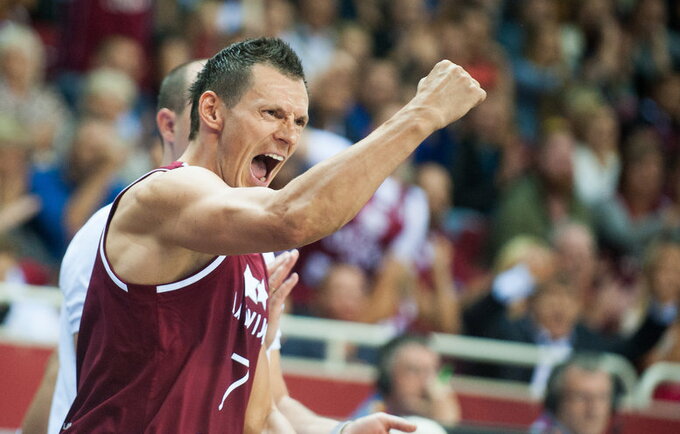 Latviai pergalingai pradėjo Europos čempionatą (Fotodiena.lt)