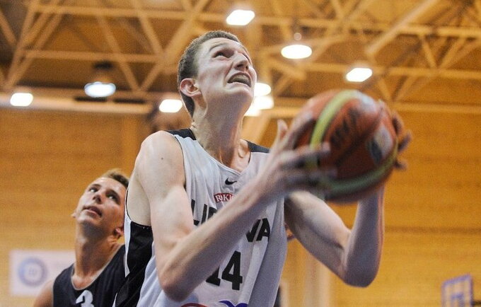 L.Birutis turnyre žaidė naudingai (Fotodiena.lt)