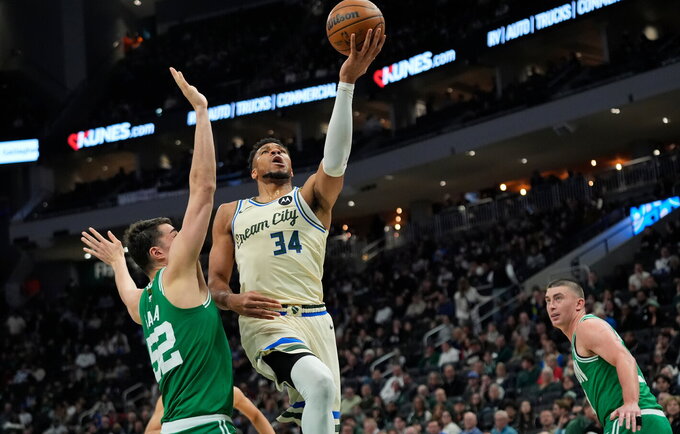 G.Antetokounmpo grįžo skaudžia nesėkme (Scanpix nuotr.)