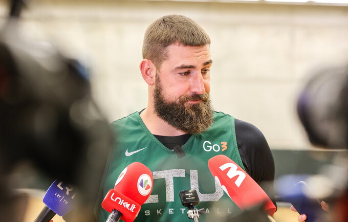 J.Valančiūnas apžvelgė pasirengimo startą (BNS nuotr.)