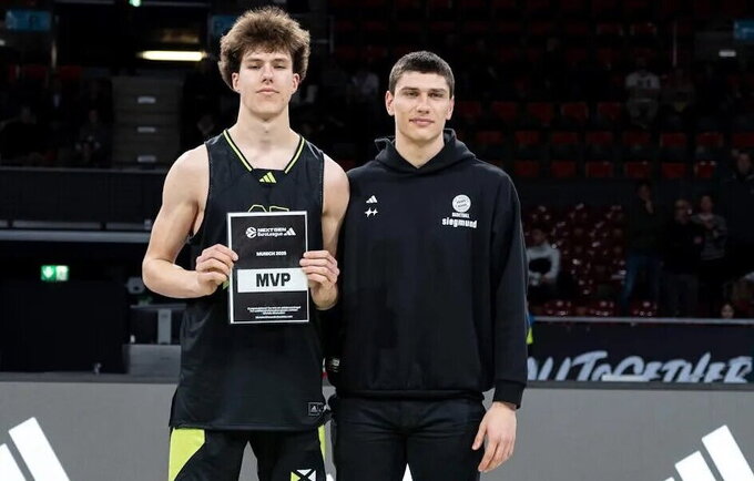A.Vilkas sužibėjo tarp bendraamžių (Euroleague.net)