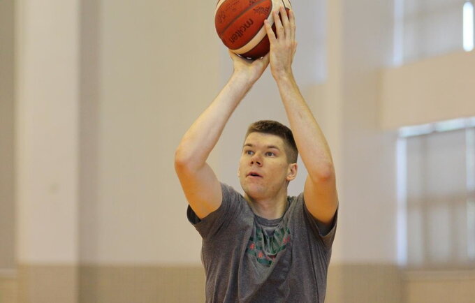 R.Giedraitis pelnė 9 taškus (Krepšinio namų nuotr.)