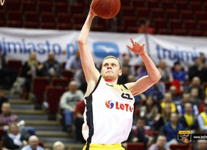 E.Bendžius įmetė 23 taškus