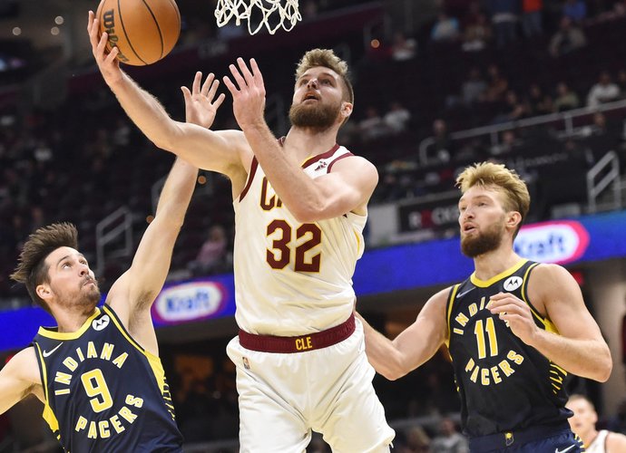 D.Wade'as lieka Klivlande (Scanpix nuotr.)