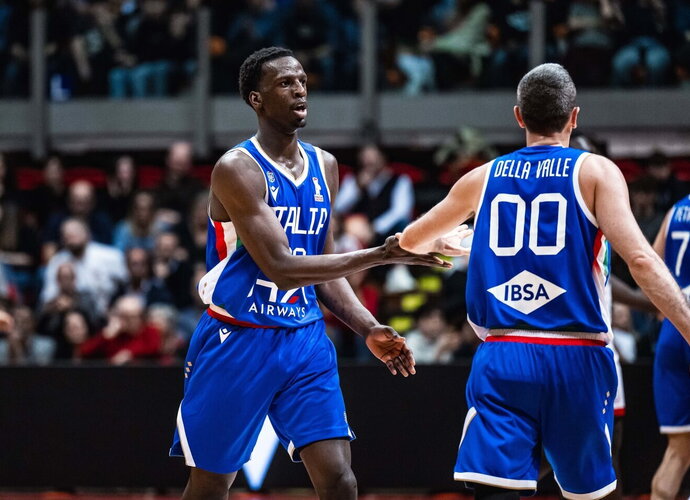 S.Niangas vedė į pergalę italus (FIBA nuotr.)