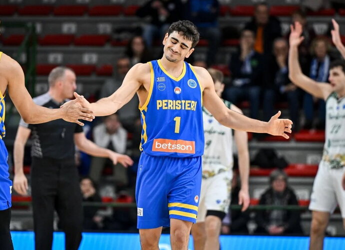A.Cardenas sėkmingai žaidžia Graikijoje (FIBA nuotr.)