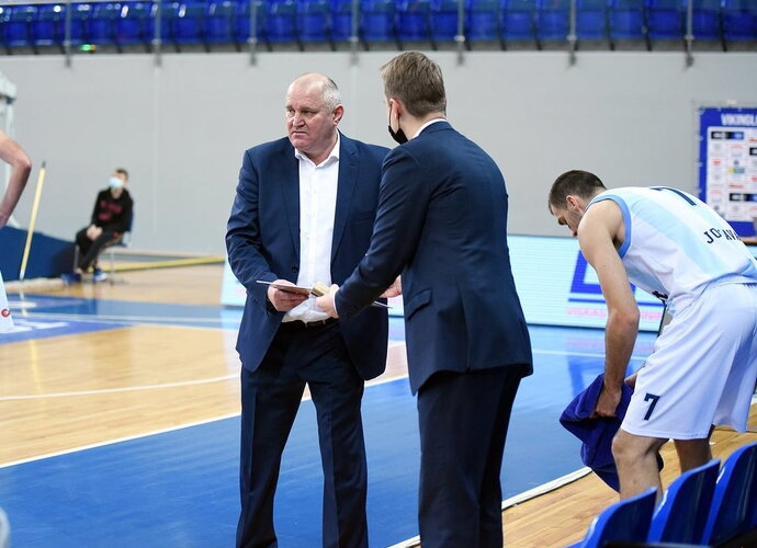 V.Šeškus tikisi intrigos