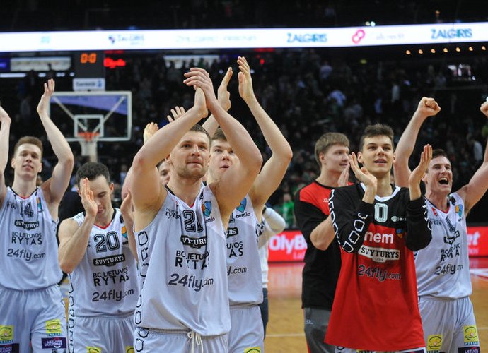 Sirgaliai kviečiami skristi su sostinės klubu į Limožą (Rokas Lukoševičius, Fotodiena.lt)