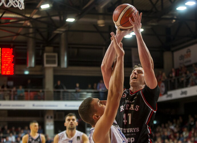 C.Bairstow teigė, kad jam dar reikia laiko, jog prisitaikytų prie LKL krepšinio (BNS nuotr.)