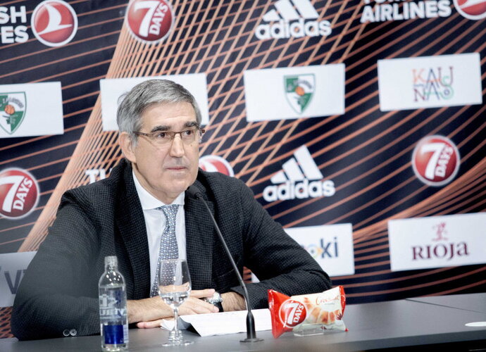 J.Bertomeu mano, kad Kelne lemiamos kovos gali vykti su žiūrovais (BNS nuotr.)