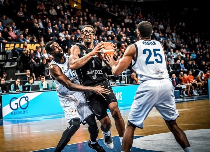 A.Stoudemire'as taps Izraelio piliečiu (FIBA Europe nuotr.)