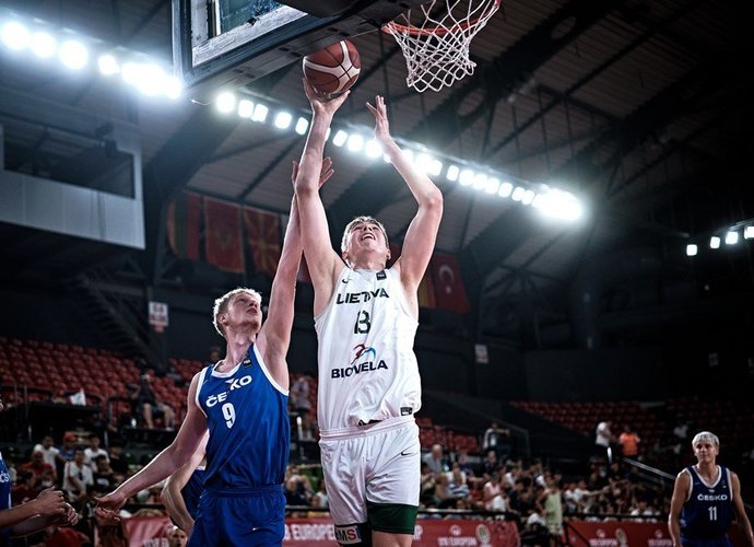 Lietuviai kovoja dėl ketvirtfinalio (FIBA Europe nuotr.)
