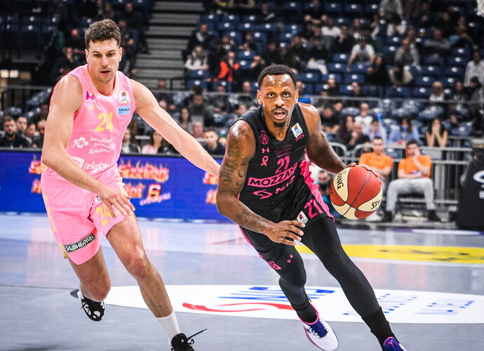 J.Nunnally buvo rezultatyviausias komandoje