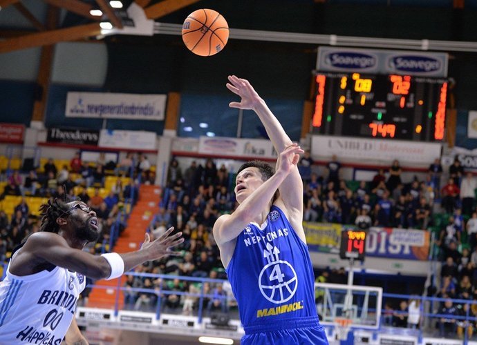 Ž.Janavičius vidutiniškai aikštėje praleidžiau daug nei 24 minutes (FIBA Europe nuotr.)