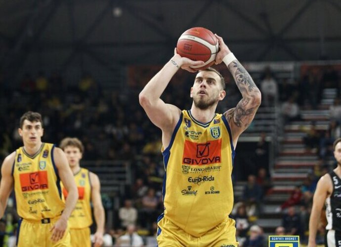 P.Sorokas  pelnė 2 taškus
