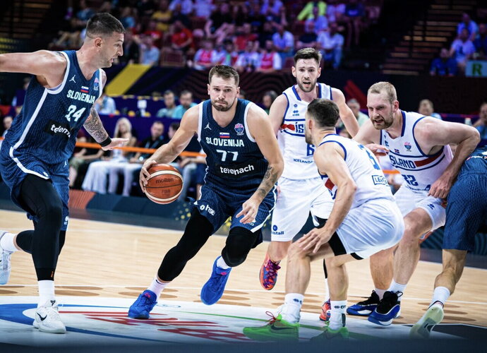 L.Dončičius vedė slovėnus į priekį (FIBA nuotr.)