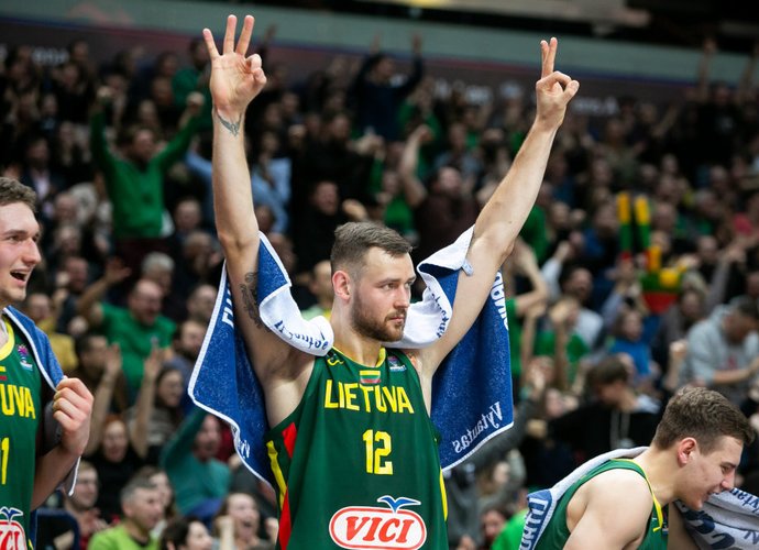 D.Motiejūnas domino NBA ir Eurolygos ekipas (BNS nuotr.)