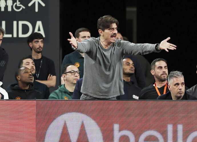 D.Giannakopoulos teisėjams žėrė tiradą (Scanpix nuotr.)