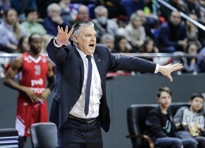 J.Pašutinas lieka komandoje trejiems metams