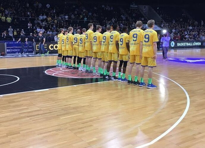 Ž.Janavičiaus sulaukė komandos draugų palaikymo