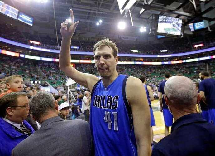 D.Nowitzki domina NBA vicečempionus (Scanpix nuotr.)