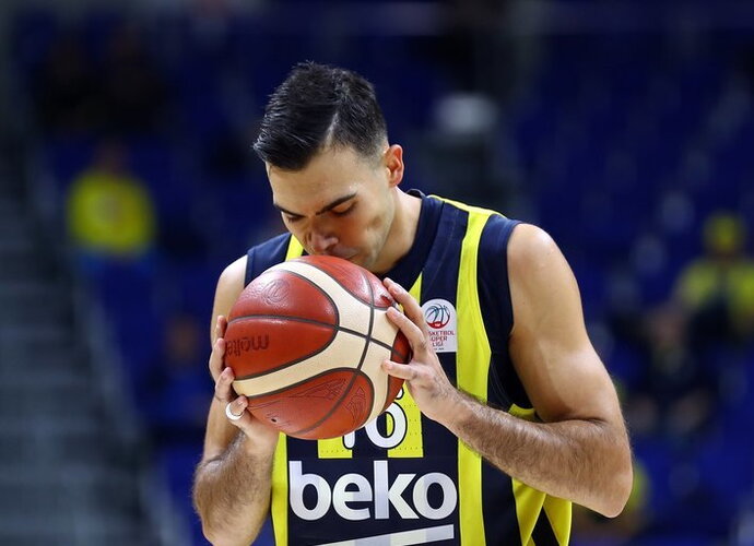 K.Sloukas gali sugrįžti į gimtinę