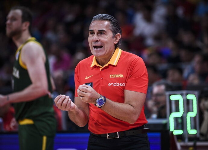 S.Scariolo turėtų likti prie nacionalinės komandos vairo iki pat 2024 metų (FIBA nuotr.)