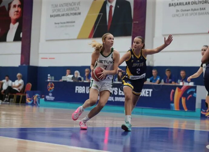 J.Mockevičiūtė buvo rezultatyviausia lietuvė (FIBA nuotr.)