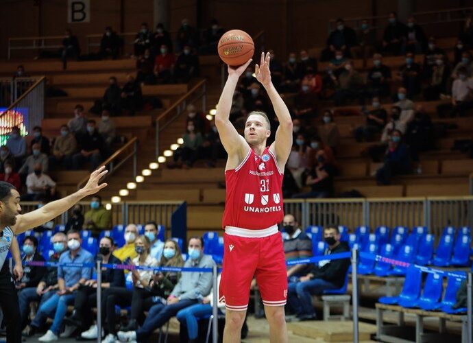 O.Olisevičius sužibėjo (FIBA Europe nuotr.)