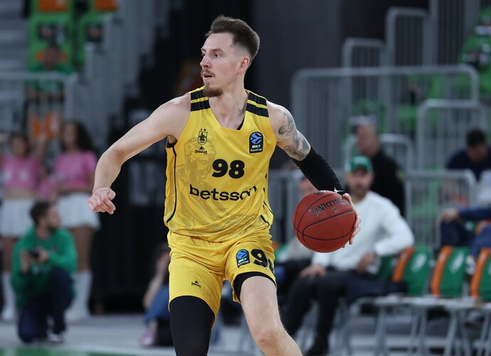 A.Kulboka įmetė 3 tritaškius (Euroleague.net)