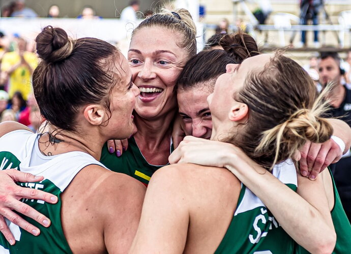 Lietuvės triumfuoja (FIBA nuotr.)