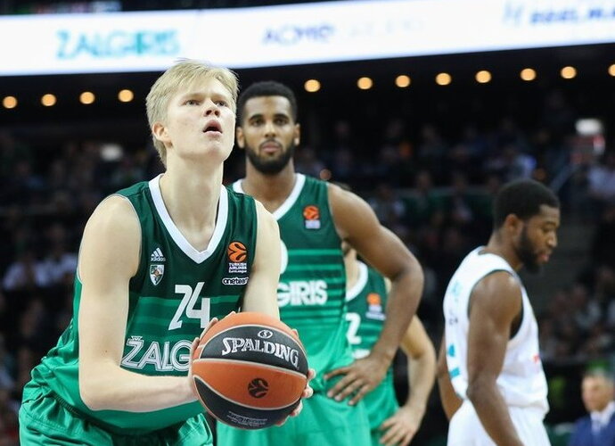 M.Arlauskas sportavo su talentingiausiais jaunuoliais (Rokas Lukoševičius, Fotodiena.lt)